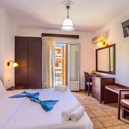 Kerkis Bay Hotell Marathókampos Eksteriør bilde