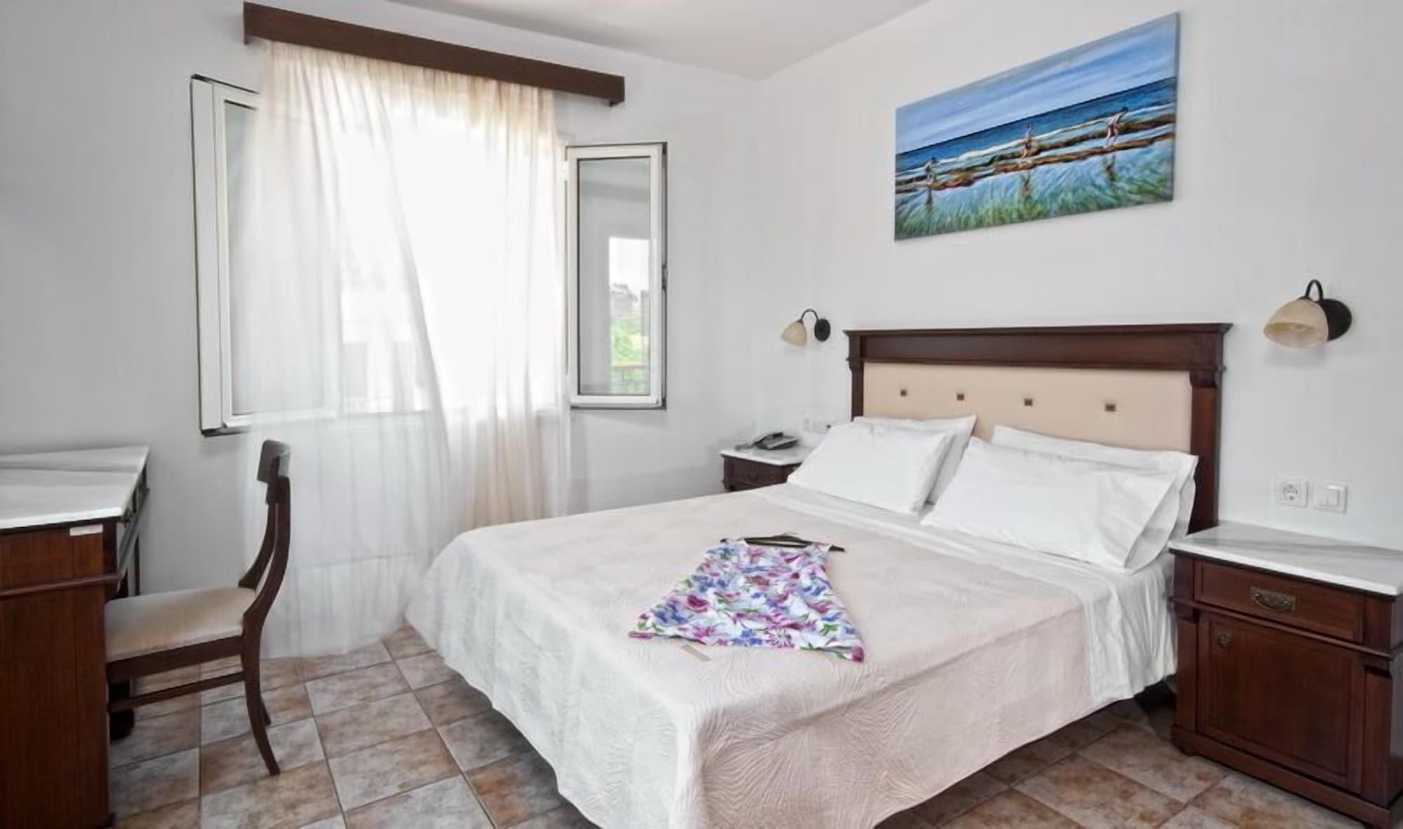 Kerkis Bay Hotell Marathókampos Eksteriør bilde